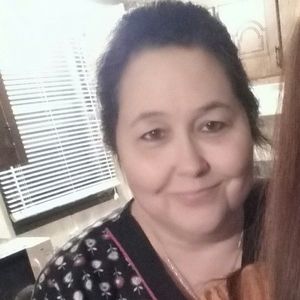 Meet your Posher, Cecile